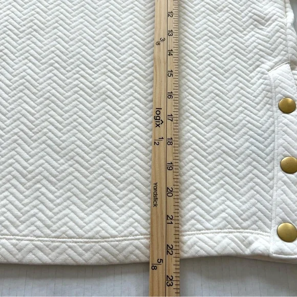 NWT J. Crew Ivory Herringbone Quilted Mock Neck Sweatshirt Small Snap Side - Picture 16 of 16